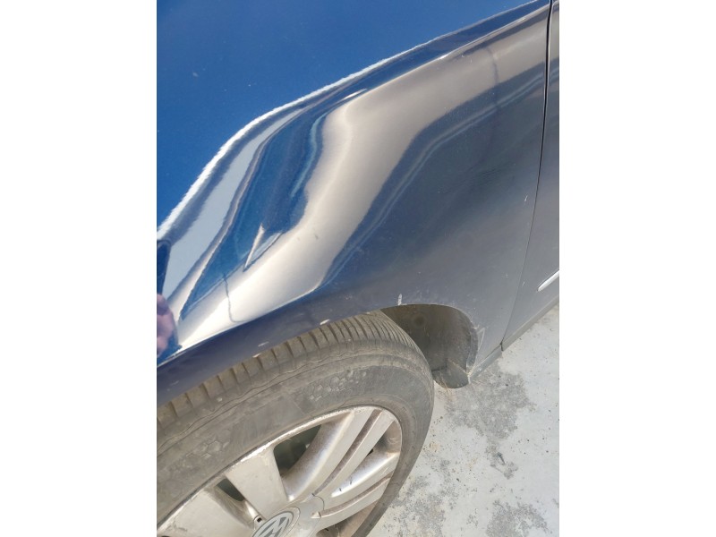 Recambio de aleta delantera izquierda para volkswagen passat b6 (3c2) 2.0 tdi 16v referencia OEM IAM   
							