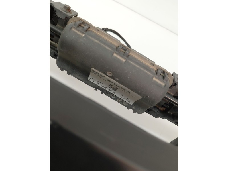 Recambio de aleron trasero para porsche panamera (970) 3.0 d referencia OEM IAM 97051220102  
							