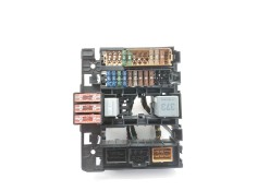 Recambio de caja reles / fusibles para porsche panamera (970) 3.0 d referencia OEM IAM 97061034900  