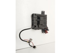 Recambio de caja reles / fusibles para porsche panamera (970) 3.0 d referencia OEM IAM 97061030101  