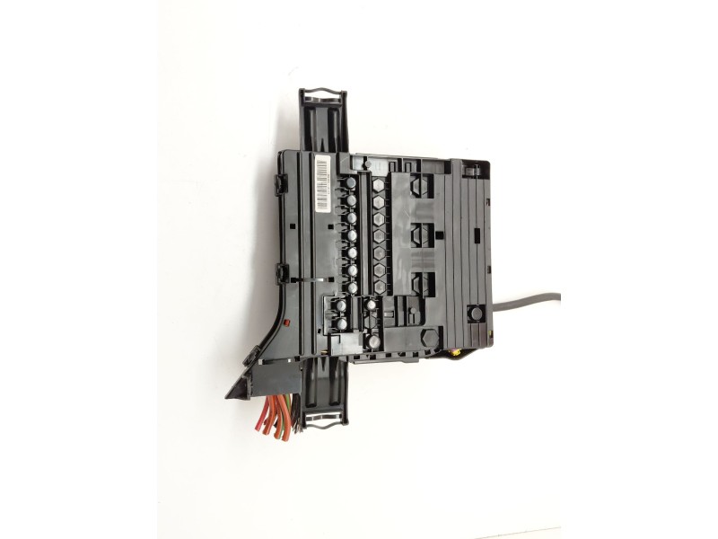 Recambio de caja reles / fusibles para porsche panamera (970) 3.0 d referencia OEM IAM 97061030101  