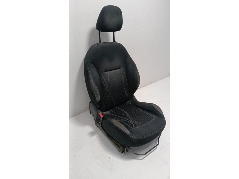 Recambio de asiento delantero izquierdo para peugeot 208 i (ca_, cc_) 1.2 vti 82 referencia OEM IAM   