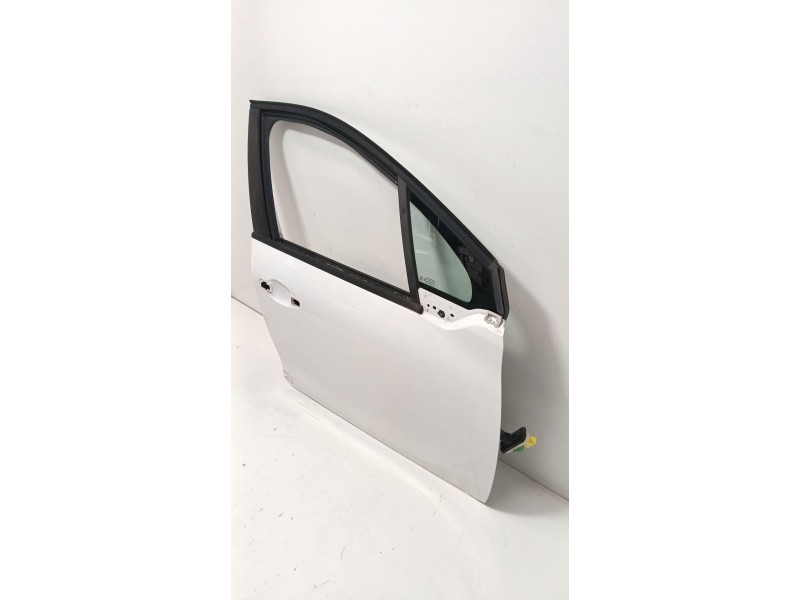 Recambio de puerta delantera derecha para peugeot 208 i (ca_, cc_) 1.2 vti 82 referencia OEM IAM   