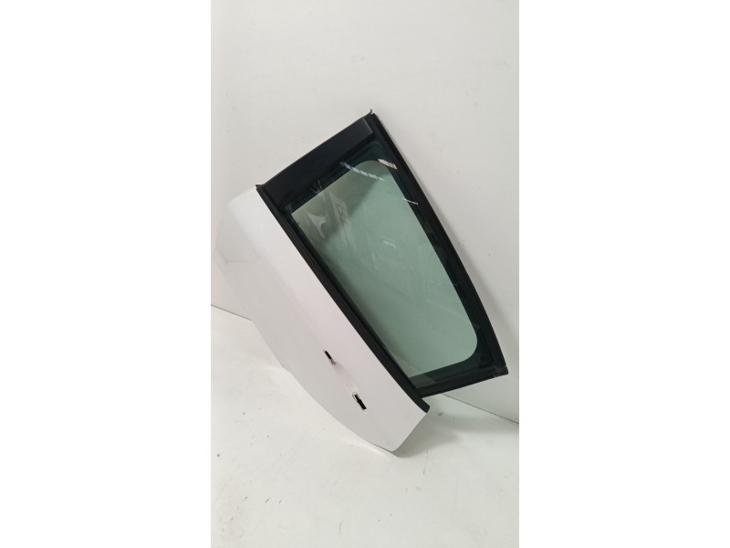 Recambio de puerta trasera izquierda para peugeot 208 i (ca_, cc_) 1.2 vti 82 referencia OEM IAM   