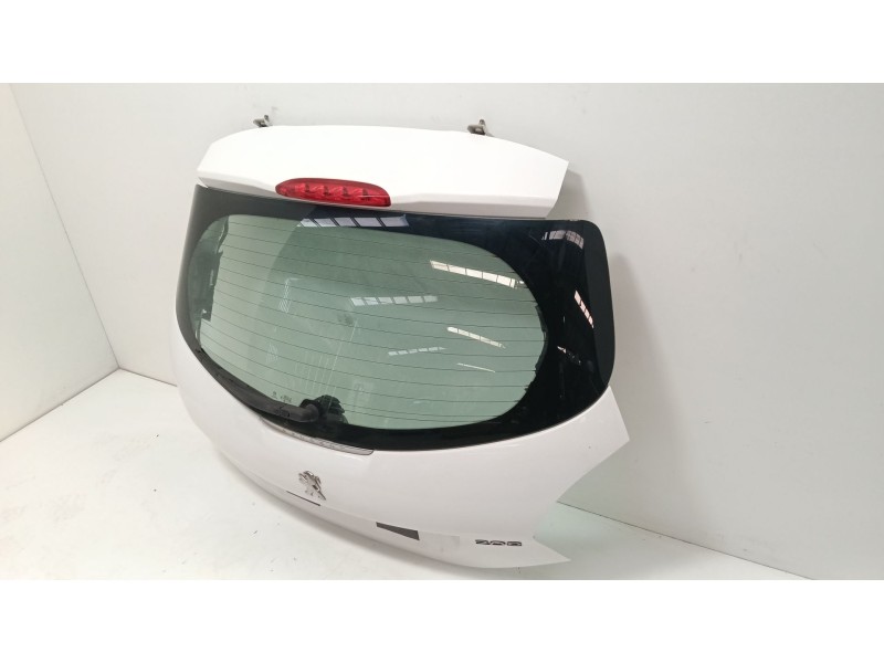 Recambio de porton trasero para peugeot 208 i (ca_, cc_) 1.2 vti 82 referencia OEM IAM   
							