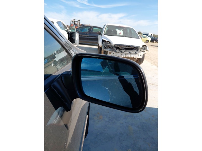 Recambio de retrovisor derecho para peugeot 407 (6d_) 1.6 hdi 110 (6d9hzc, 6d9hyc) referencia OEM IAM   
							