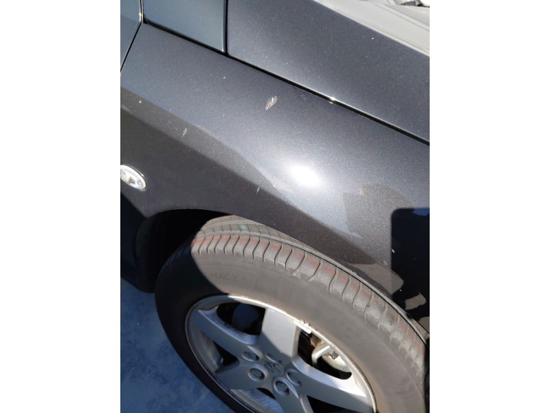 Recambio de aleta delantera derecha para peugeot 407 (6d_) 1.6 hdi 110 (6d9hzc, 6d9hyc) referencia OEM IAM   