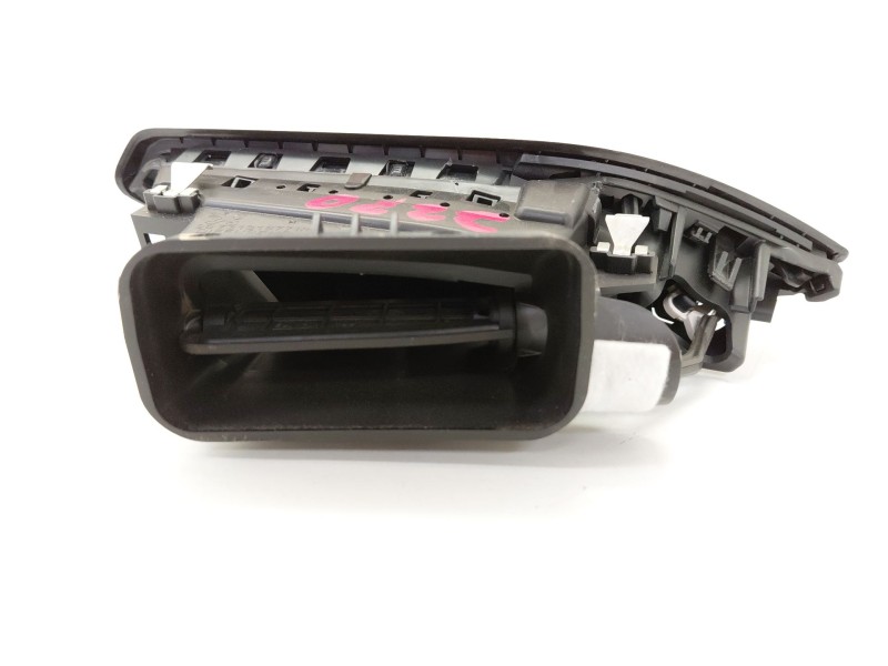 Recambio de rejilla aireadora para peugeot 208 i (ca_, cc_) 1.2 vti 82 referencia OEM IAM 9673131677  
							