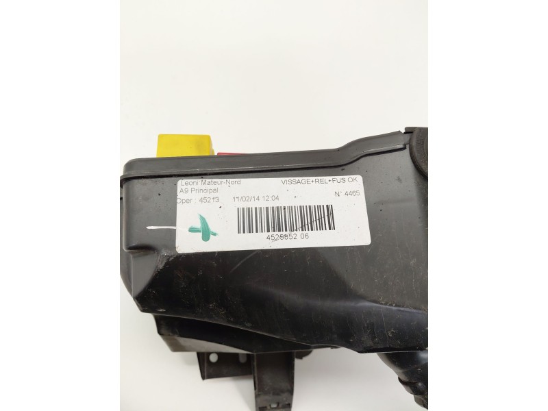 Recambio de caja reles / fusibles para peugeot 208 i (ca_, cc_) 1.2 vti 82 referencia OEM IAM 452585206  
							