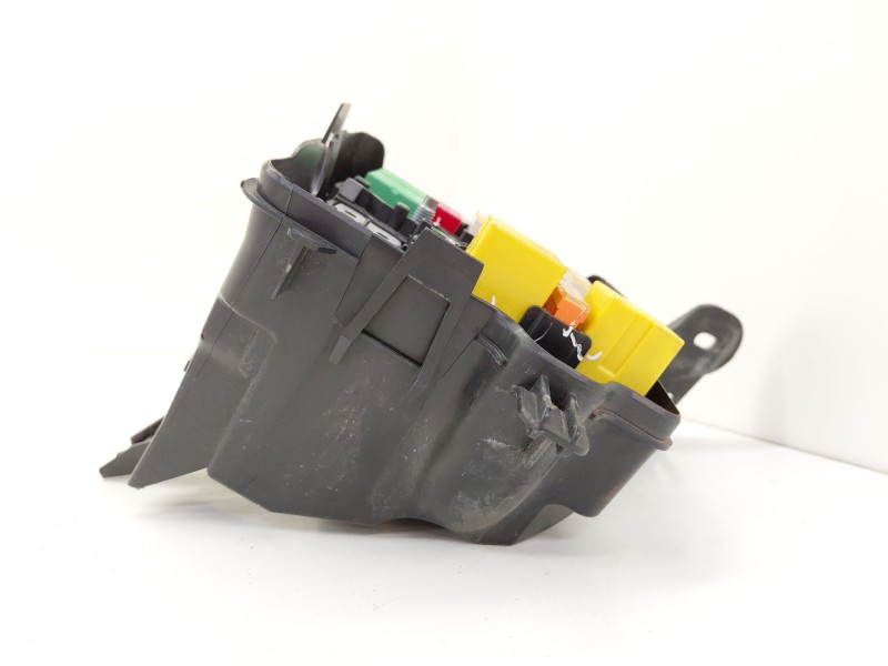 Recambio de caja reles / fusibles para peugeot 208 i (ca_, cc_) 1.2 vti 82 referencia OEM IAM 452585206  
							