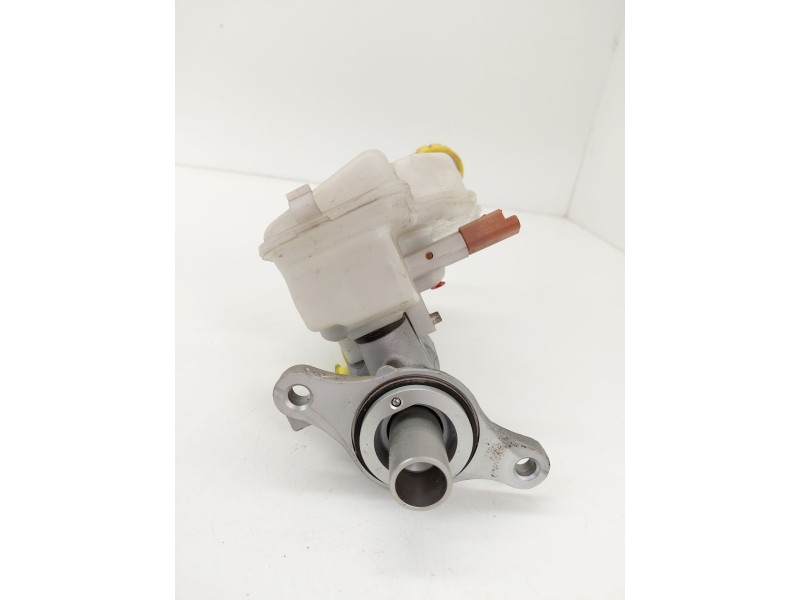 Recambio de bomba freno para peugeot 208 i (ca_, cc_) 1.2 vti 82 referencia OEM IAM 32069745  
							