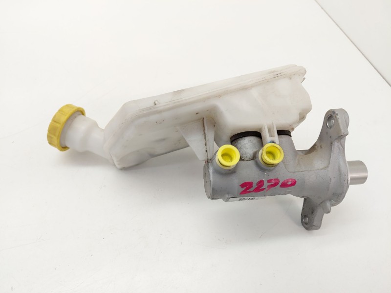 Recambio de bomba freno para peugeot 208 i (ca_, cc_) 1.2 vti 82 referencia OEM IAM 32069745  
							