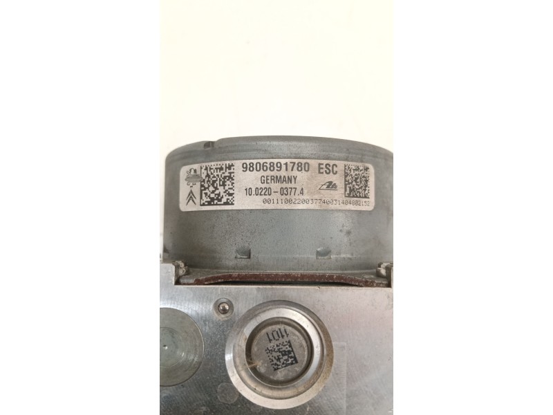Recambio de abs para peugeot 208 i (ca_, cc_) 1.2 vti 82 referencia OEM IAM 9806891780  