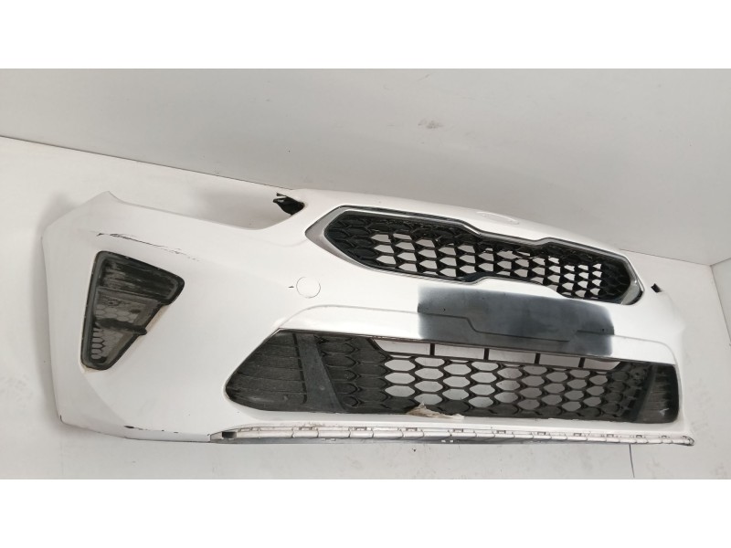 Recambio de paragolpes delantero para kia ceed tourer (cd) 1.0 t-gdi referencia OEM IAM   