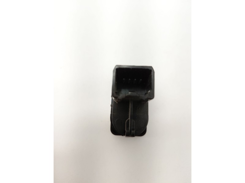 Recambio de mando elevalunas delantero derecho para kia ceed tourer (cd) 1.0 t-gdi referencia OEM IAM 6M2T14529AD  