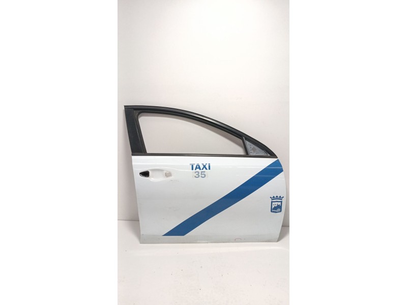 Recambio de puerta delantera derecha para kia ceed tourer (cd) 1.0 t-gdi referencia OEM IAM   
