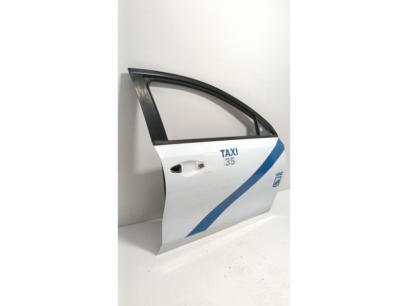 Recambio de puerta delantera derecha para kia ceed tourer (cd) 1.0 t-gdi referencia OEM IAM   
							