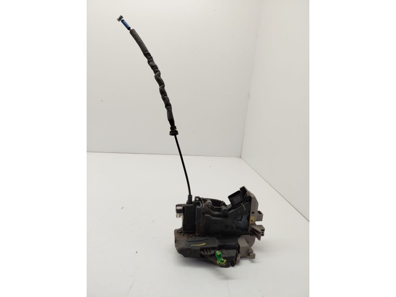 Recambio de cerradura puerta trasera izquierda para kia ceed tourer (cd) 1.0 t-gdi referencia OEM IAM 81310J7010  
							