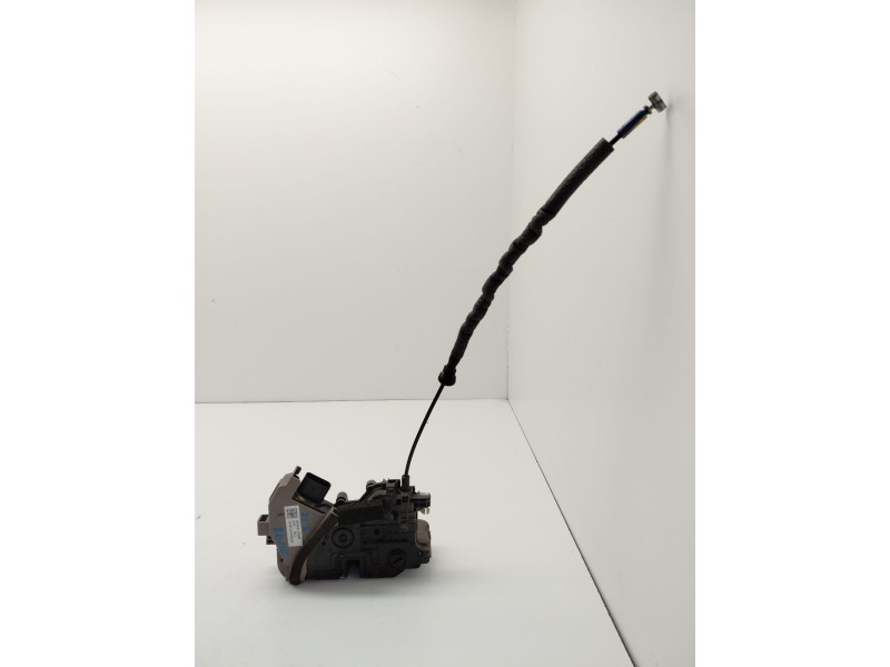 Recambio de cerradura puerta trasera izquierda para kia ceed tourer (cd) 1.0 t-gdi referencia OEM IAM 81310J7010  
							