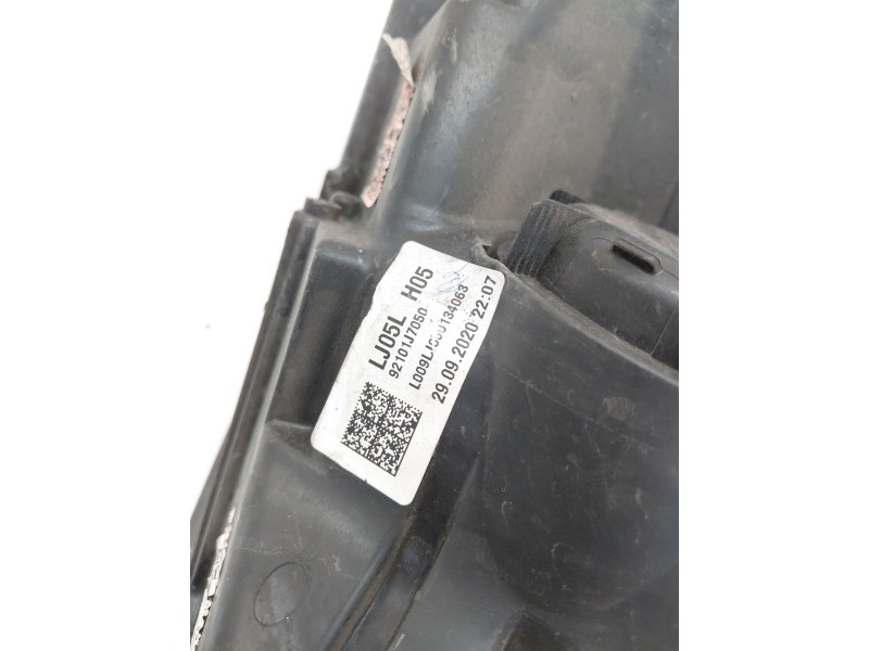 Recambio de faro izquierdo para kia ceed tourer (cd) 1.0 t-gdi referencia OEM IAM 92101J7050  