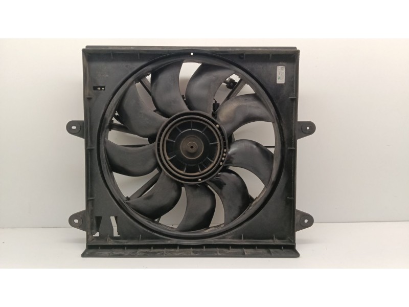 Recambio de electroventilador para jeep grand cherokee iii (wh, wk) 3.0 crd 4x4 referencia OEM IAM 24042096  
							