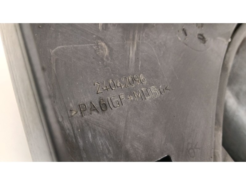 Recambio de electroventilador para jeep grand cherokee iii (wh, wk) 3.0 crd 4x4 referencia OEM IAM 24042096  
							