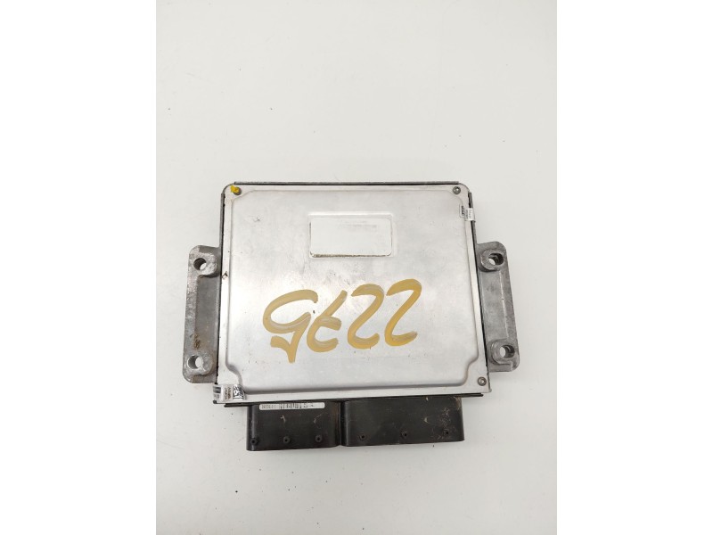 Recambio de centralita motor uce para kia carnival / grand carnival iii (vq) 2.9 crdi referencia OEM IAM   
							