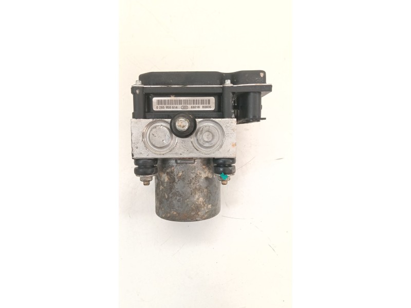 Recambio de abs para kia carnival / grand carnival iii (vq) 2.9 crdi referencia OEM IAM 589204D300  