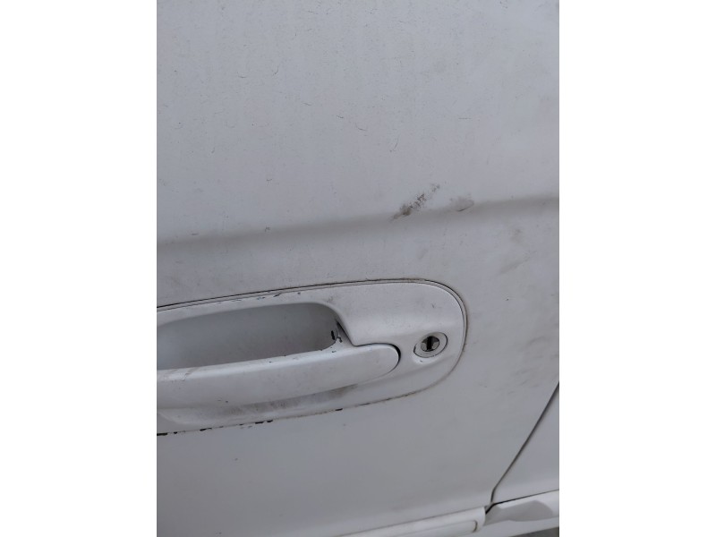 Recambio de puerta delantera izquierda para hyundai trajet (fo) 2.0 referencia OEM IAM   
							