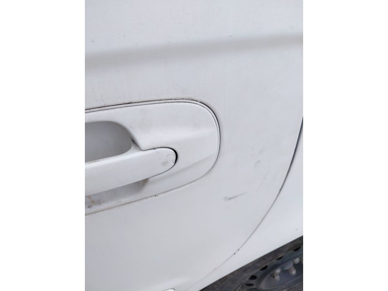 Recambio de puerta trasera izquierda para hyundai trajet (fo) 2.0 referencia OEM IAM   