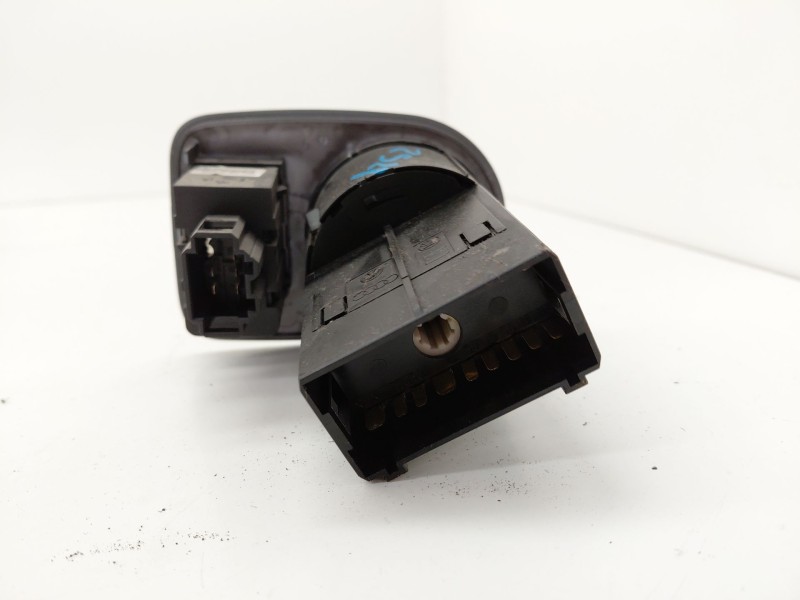 Recambio de mando luces para seat ibiza iv (6j5, 6p1) 1.2 referencia OEM IAM 6J1941531AL  
							