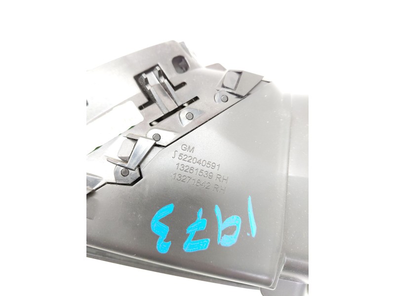 Recambio de rejilla aireadora para opel astra j (p10) 1.6 (68) referencia OEM IAM 13261539  