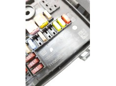Recambio de caja reles / fusibles para opel astra j (p10) 1.6 (68) referencia OEM IAM 13317858   2
