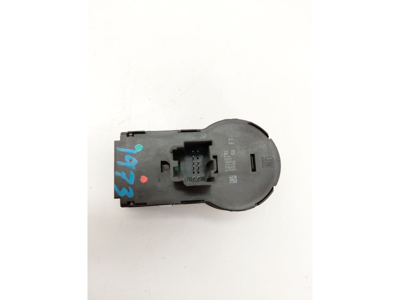 Recambio de mando luces para opel astra j (p10) 1.6 (68) referencia OEM IAM 13268702  