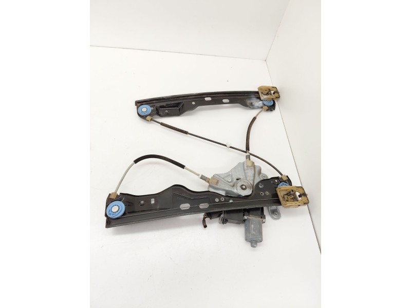 Recambio de elevalunas delantero derecho para opel astra j (p10) 1.6 (68) referencia OEM IAM 13260129  