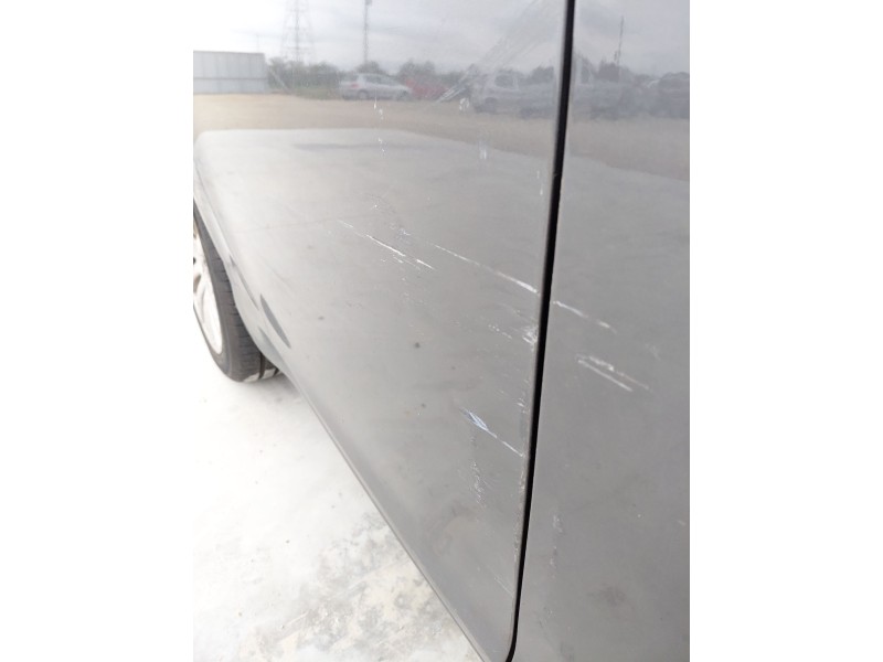 Recambio de puerta trasera derecha para opel insignia a (g09) 2.0 cdti (68) referencia OEM IAM   
							