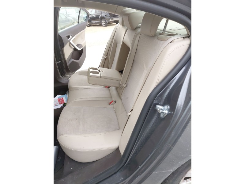 Recambio de asientos traseros para opel insignia a (g09) 2.0 cdti (68) referencia OEM IAM   
							