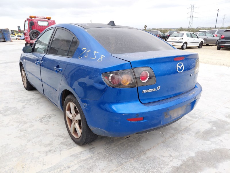 mazda 3 sedán (bk) del año 2005
							