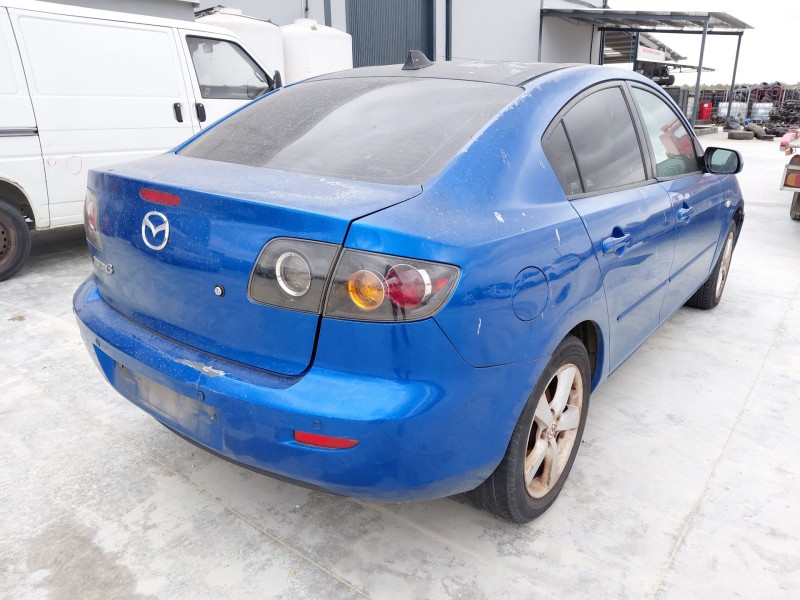 mazda 3 sedán (bk) del año 2005
							
