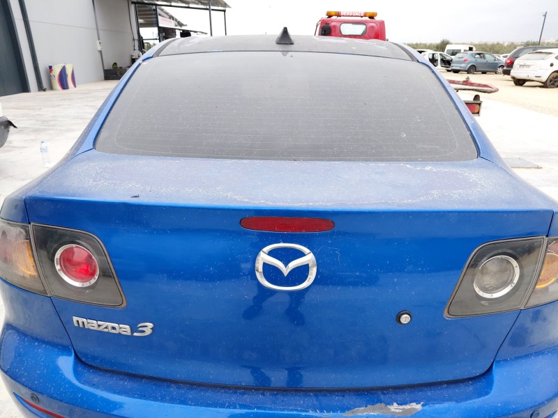 Recambio de porton trasero para mazda 3 sedán (bk) 1.6 di turbo (bk12y) referencia OEM IAM   