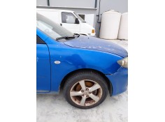 Recambio de aleta delantera derecha para mazda 3 sedán (bk) 1.6 di turbo (bk12y) referencia OEM IAM   