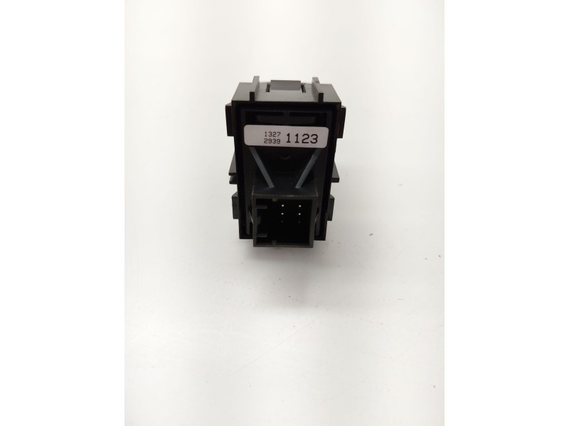 Recambio de freno de mano electrico para opel astra j (p10) 1.6 (68) referencia OEM IAM 13271123  
							