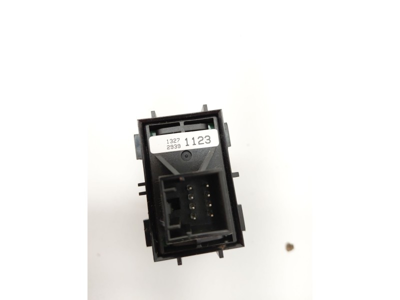 Recambio de freno de mano electrico para opel astra j (p10) 1.6 (68) referencia OEM IAM 13271123  
							