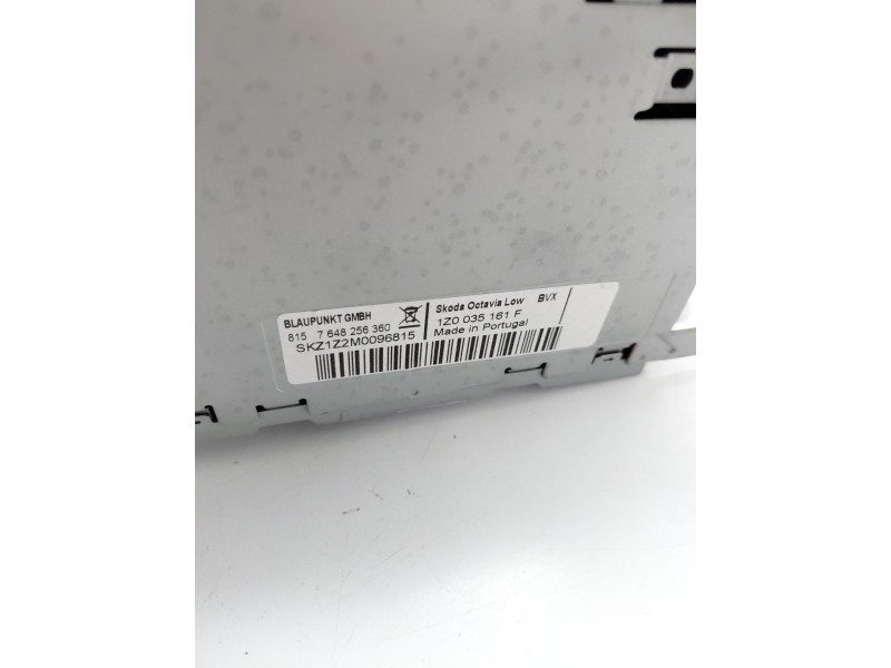 Recambio de sistema audio / radio cd para skoda octavia ii (1z3) 1.6 lpg referencia OEM IAM 1Z0035161F  