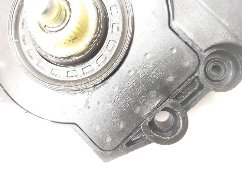 Recambio de motor elevalunas delantero derecho para hyundai i30 (fd) 1.4 referencia OEM IAM   