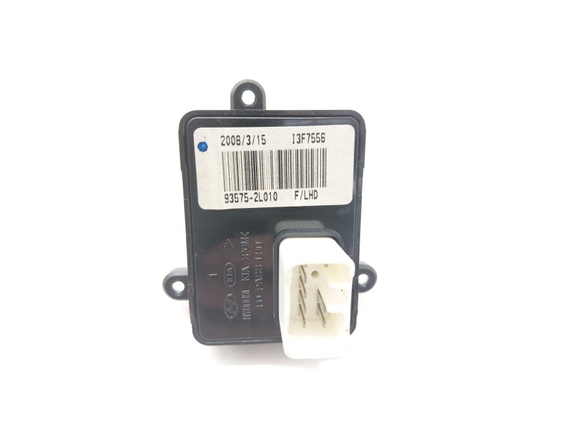 Recambio de mando elevalunas delantero derecho para hyundai i30 (fd) 1.4 referencia OEM IAM 935752L010  