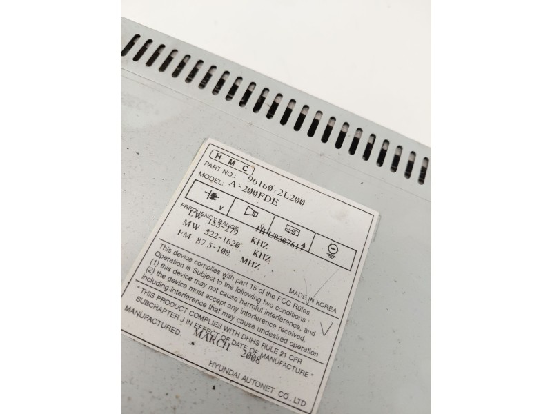Recambio de sistema audio / radio cd para hyundai i30 (fd) 1.4 referencia OEM IAM 961602L200  
							