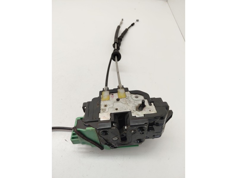 Recambio de cerradura puerta trasera izquierda para hyundai i30 (fd) 1.4 referencia OEM IAM 814102L000  