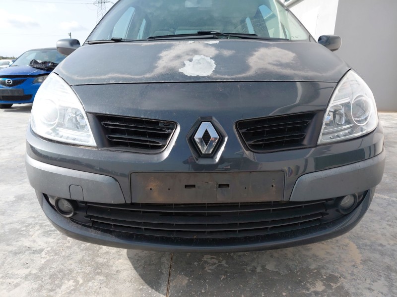 Recambio de paragolpes delantero para renault scénic ii (jm0/1_) 1.5 dci (jm1f) referencia OEM IAM   