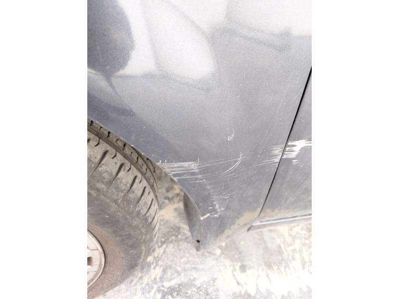 Recambio de aleta delantera izquierda para renault scénic ii (jm0/1_) 1.5 dci (jm1f) referencia OEM IAM   